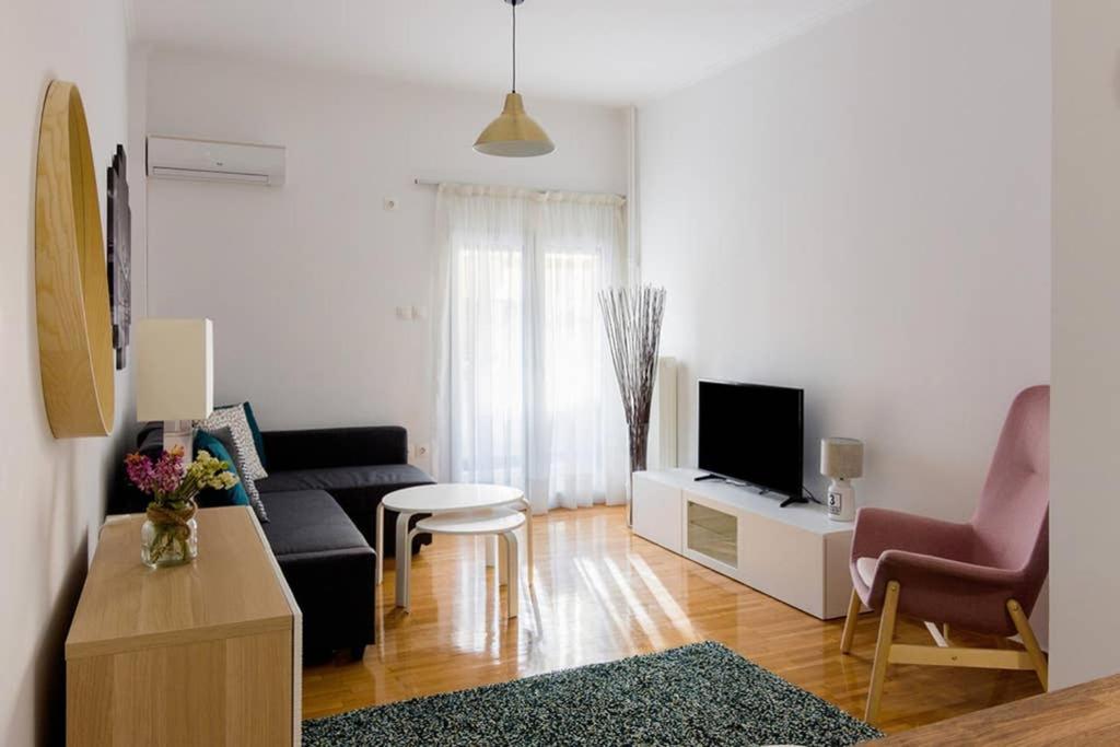 Brand New Decorated Flat For 4 Ppl In Pagrati Apartment Athens Ngoại thất bức ảnh