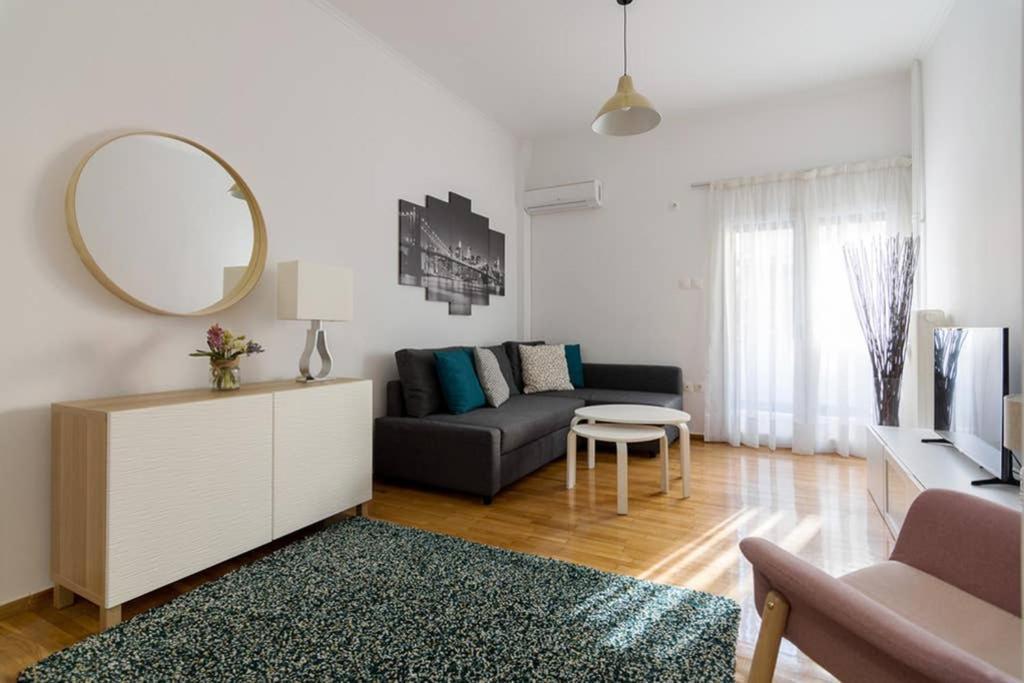 Brand New Decorated Flat For 4 Ppl In Pagrati Apartment Athens Ngoại thất bức ảnh