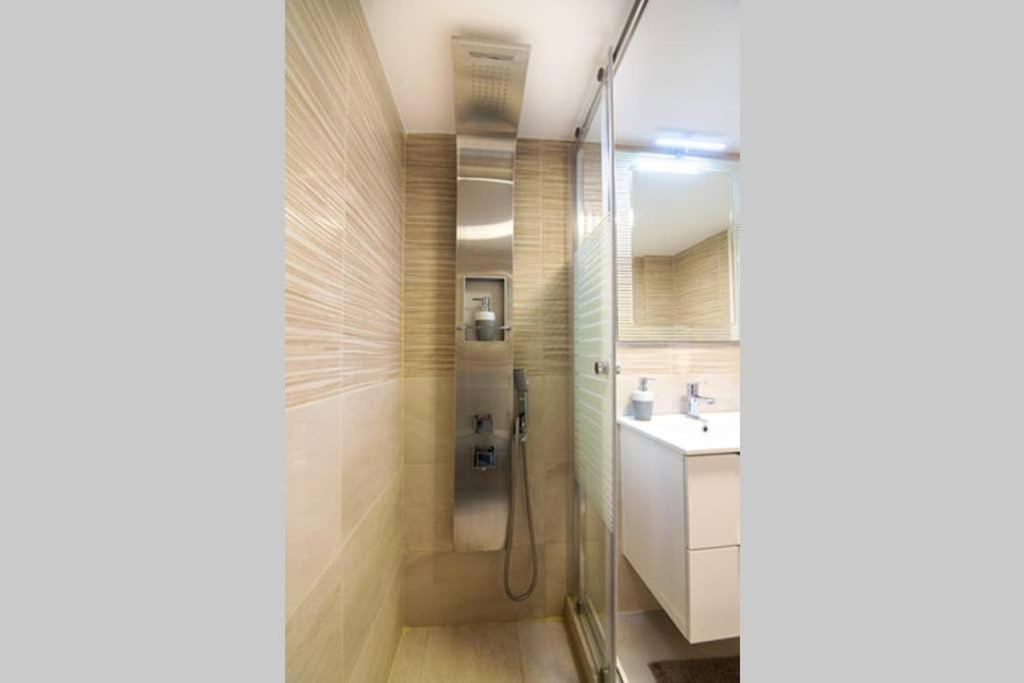 Brand New Decorated Flat For 4 Ppl In Pagrati Apartment Athens Ngoại thất bức ảnh